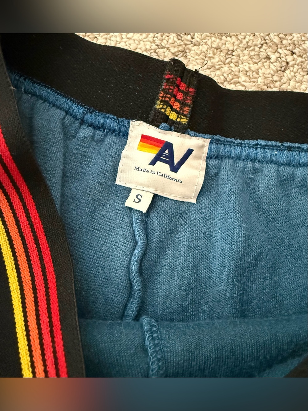 Aviator Nation Logo Stripe Women’s Velour Lounger Shorts Sz Small in Caribbean - Picture 5 of 9
